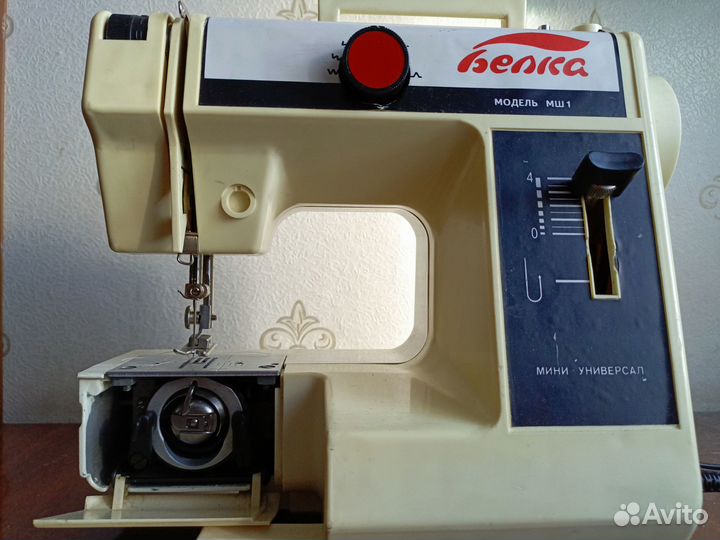 Продам швейную машинку