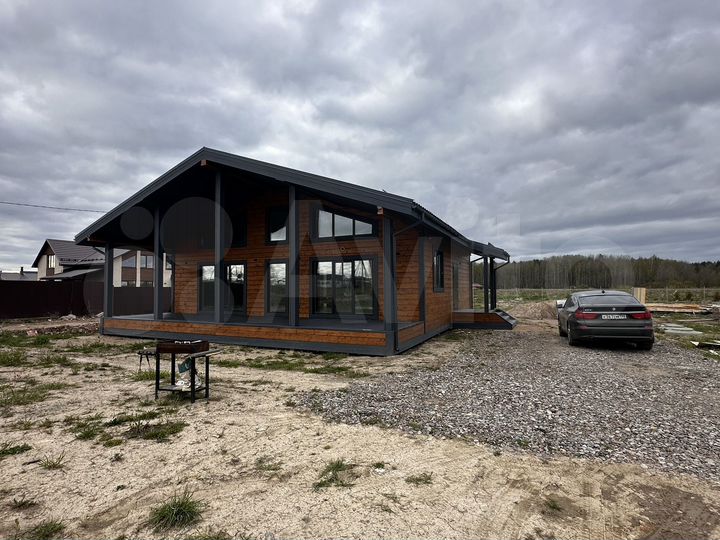 Дом 139 м² на участке 8 сот.