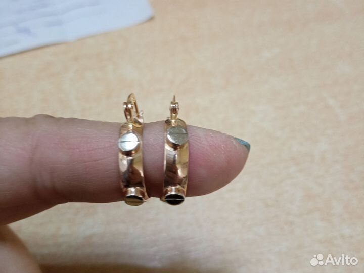 Золотые серьги Конго