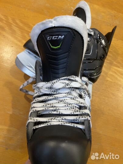 Коньки Хоккейные CCM ribcor 42 К