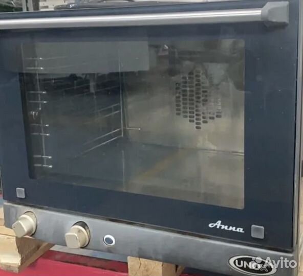 Конвенционная печь Unox