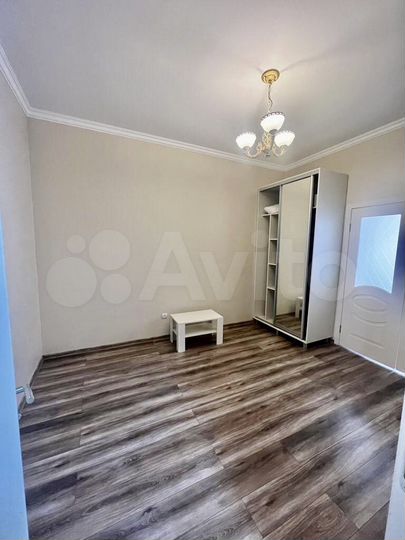 2-к. квартира, 85 м², 2/3 эт.