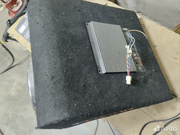 Сабвуфер mystery