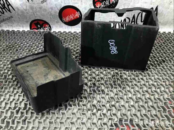 Кожух аккумулятора Honda Civic