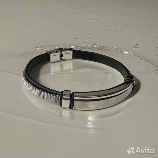 Кожаный мужской браслет