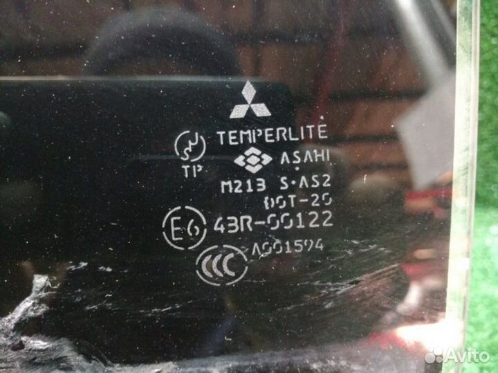 Стекло двери заднее левое Mitsubishi Lancer 9