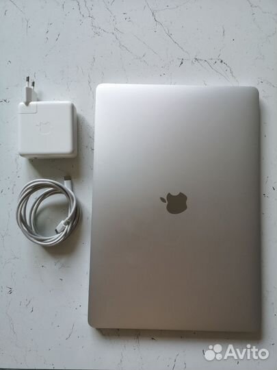 Apple MacBook Pro 15 2016