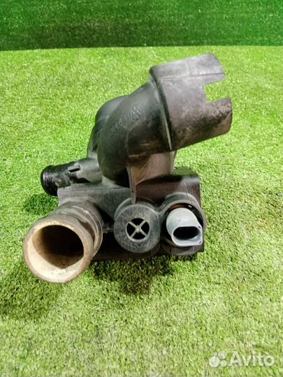 Корпус термостата Volkswagen Touareg 7LA BMV 3.2 Л