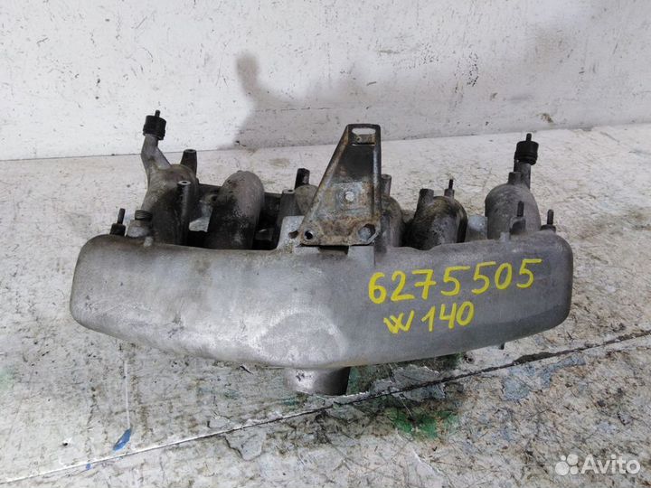 Впускной коллектор