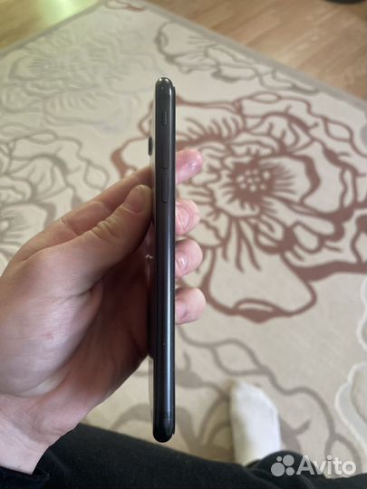 iPhone 7, 32 ГБ
