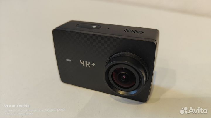 Экшн камера YI 4K+