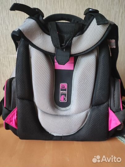 Рюкзак школьный с ортопедической спинкой