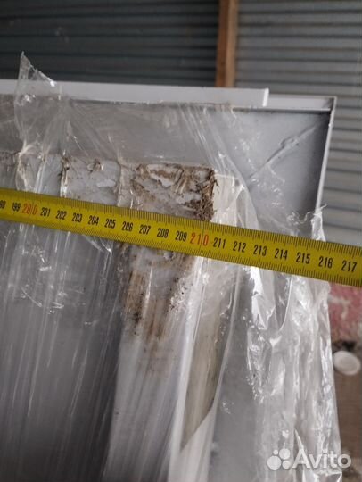 Дверь металлическая двухстворчатая