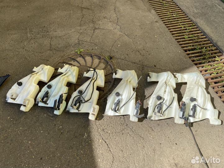 Бачок стеклоомывателя Audi A4 B7 8ED