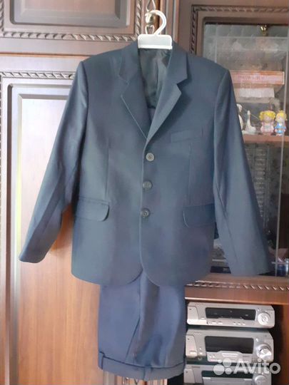 Школьный костюм