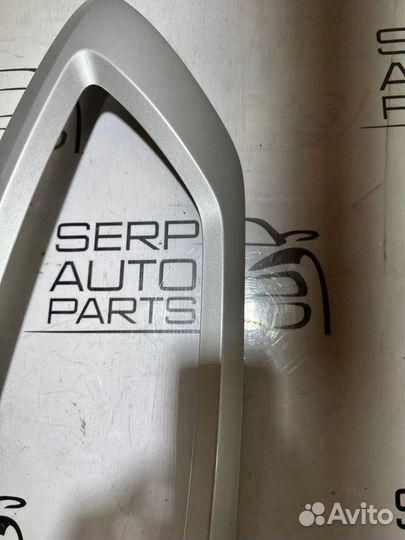 Накладка на фонарь правая Kia Soul AM G4FC 2009