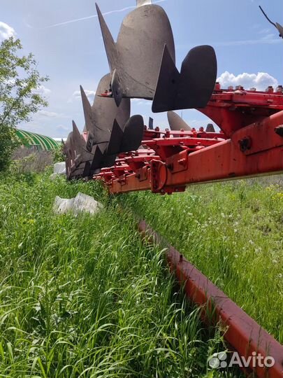 Плуг Kuhn 7-12 корп. (Challenger), 2014