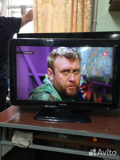 Телевизор