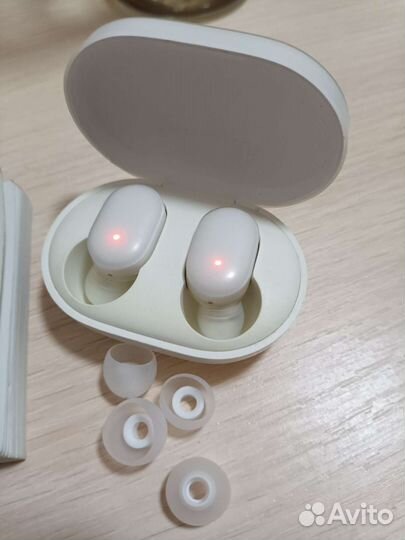 Беспроводные наушники Mi true wireless earbuds