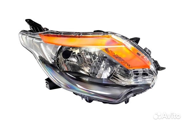 Фара правая Mitsubishi L200