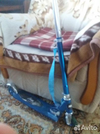 Самокат детский со светящимися колесами