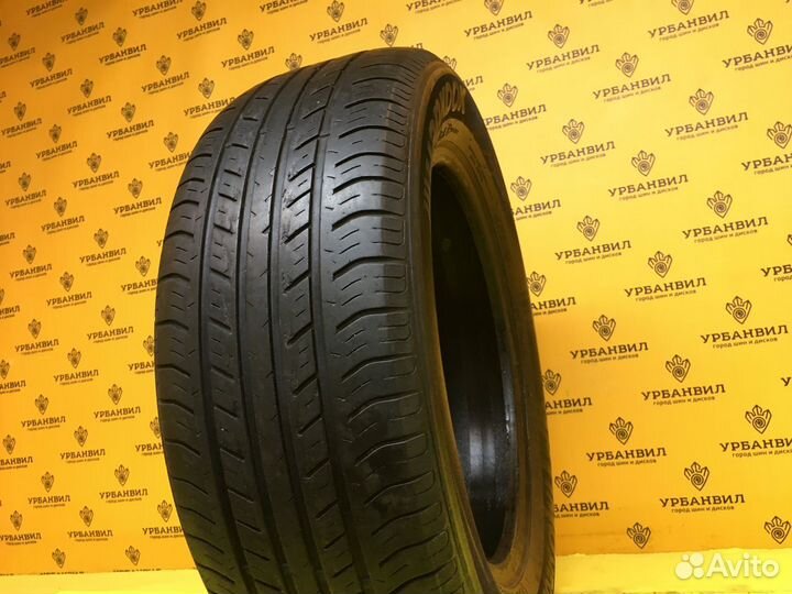 Hankook Optimo ME02 215/60 R16