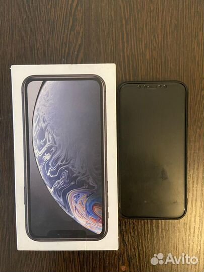 iPhone Xr, 64 ГБ