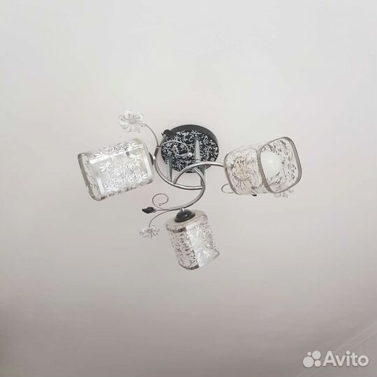 Люстра потолочная