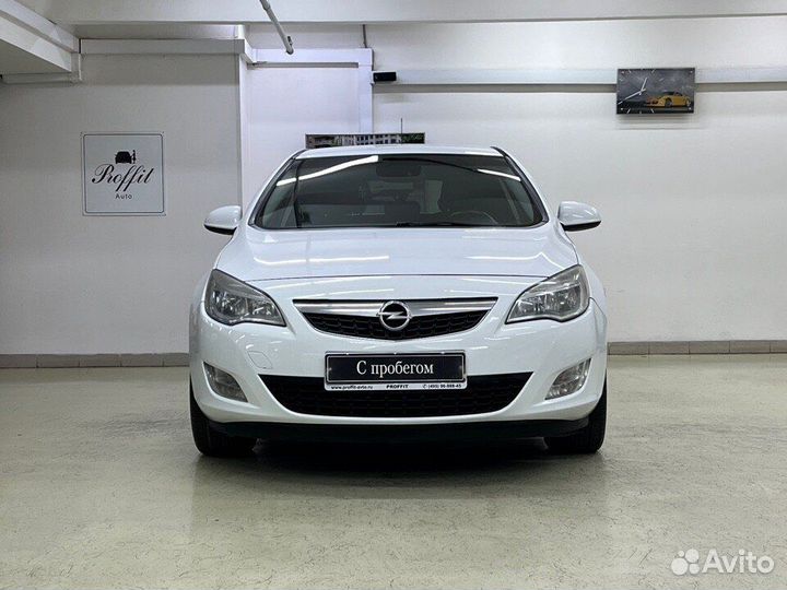 Opel Astra 1.6 AT, 2011, 166 000 км
