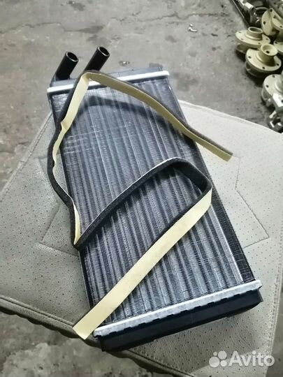 Радиатор (Печки) отопителя Ауди 100/А6 C4, C3, V8