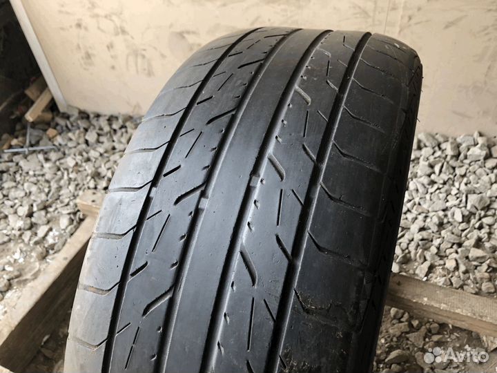 Toyo DRB 225/50 R17