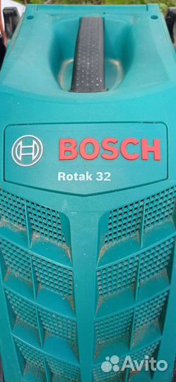 Газонокосилкаbosch rotak 32, и AL-ко на полном ход
