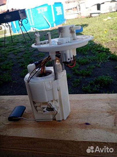 Бензонасос