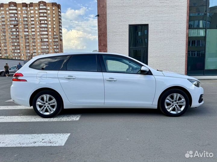Peugeot 308 1.5 AT, 2019, 100 000 км