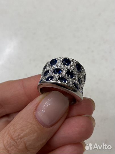 Кольцо с бриллиантами и сапфирами