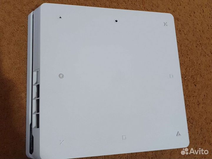 Sony playstation 4 Slim 300 игр в том числе Новинк