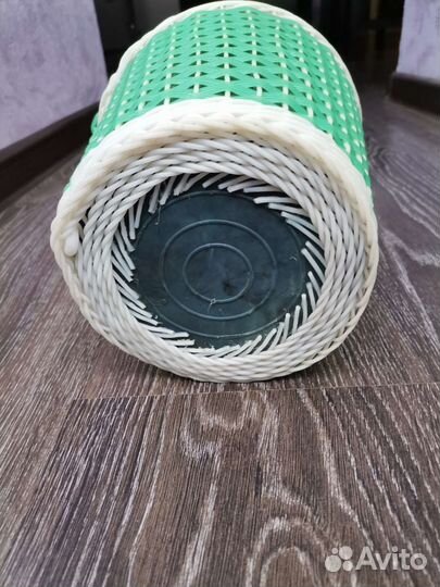 Бутыль стеклянная в оплётке времён СССР