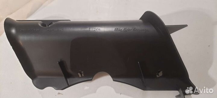 Дефлектор резонатора возд.фил. Ford Focus(1300407)