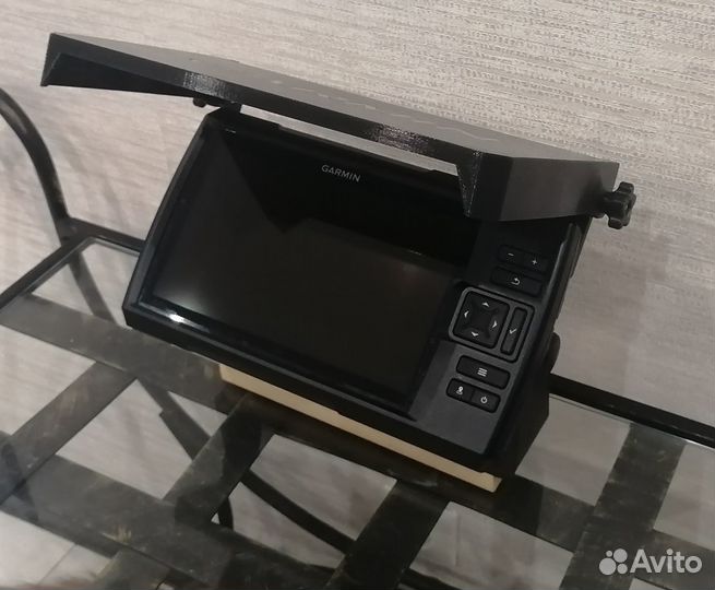 Защитная крышка-козырек эхолота Garmin 9+,Vivid