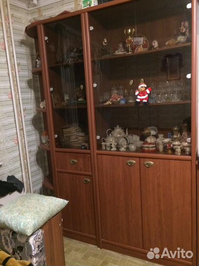 Буфеты и серванты