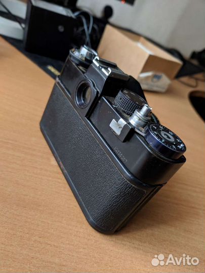 Плёночный фотоаппарат Зенит ET