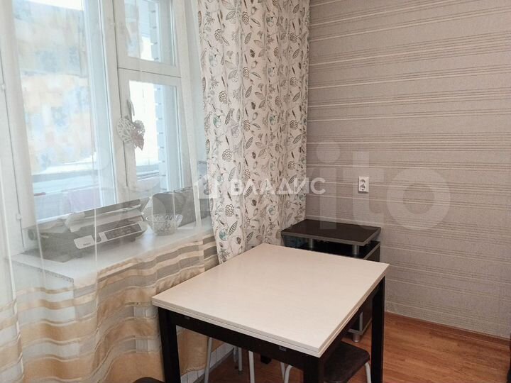 1-к. квартира, 44 м², 1/9 эт.