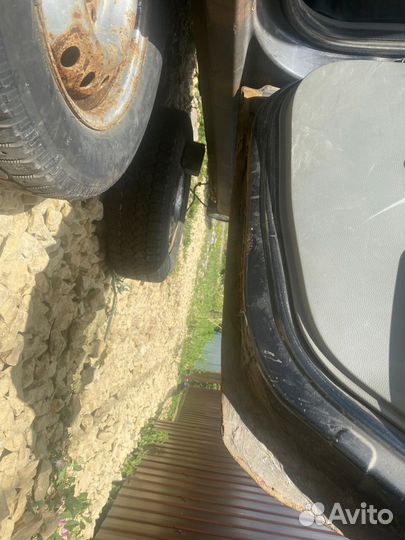 Дверь в сборе рено логан