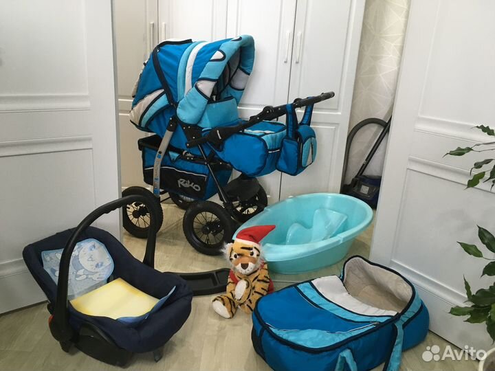Коляска-трансформер 3 в 1 Riko+ванночка для купани