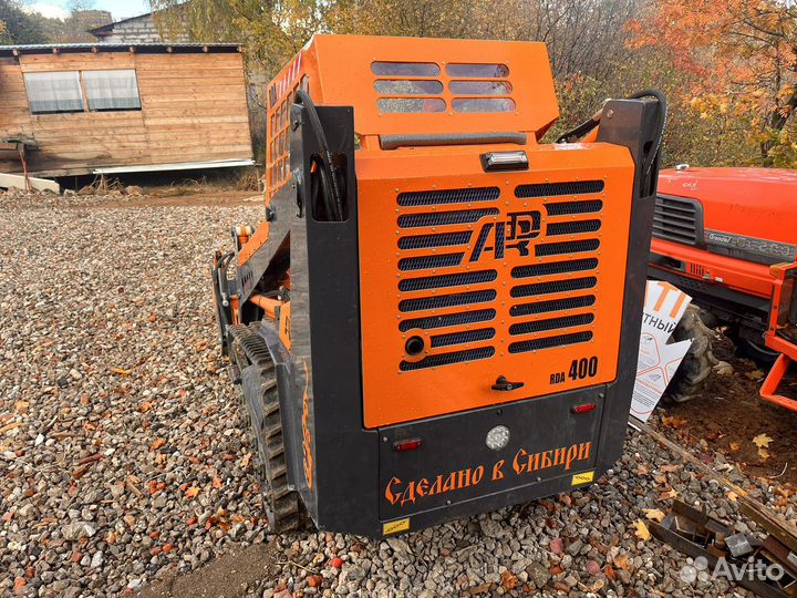 Мини-погрузчик Bobcat T110, 2023