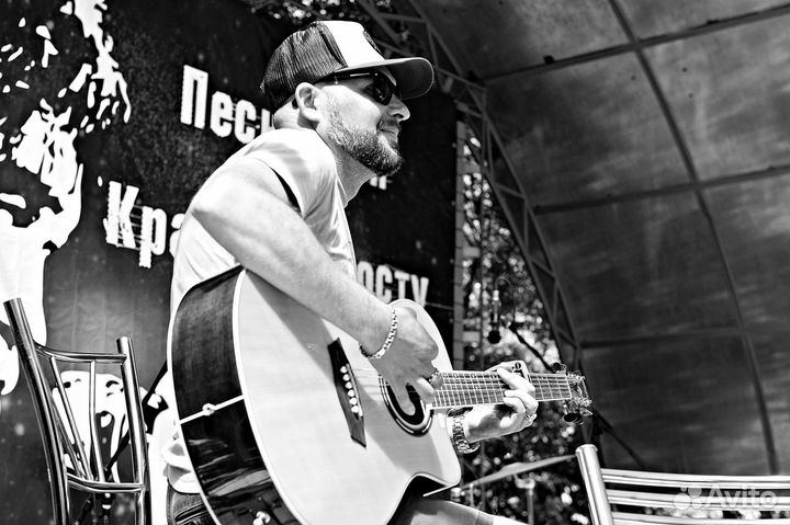 Уроки игры на гитаре онлайн