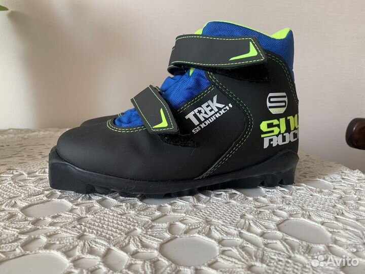 Лыжные ботинки