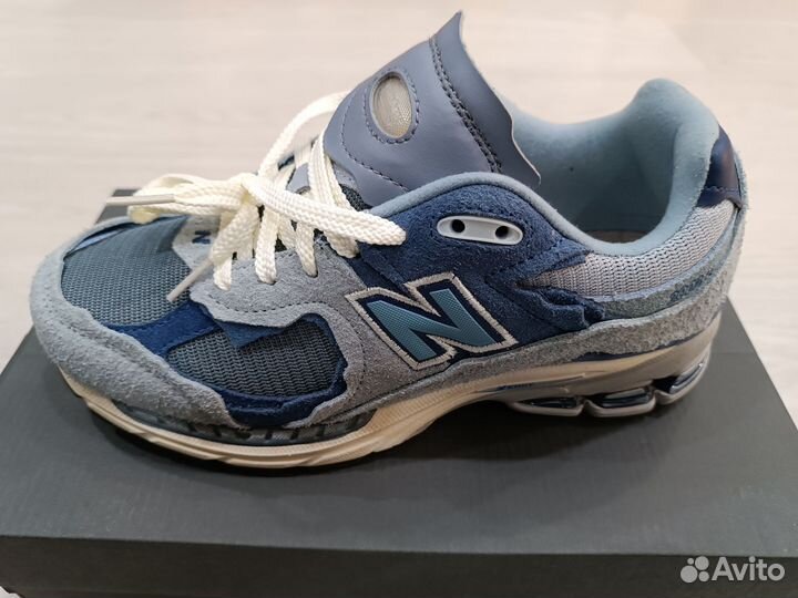 Кроссовки new balance 2002R