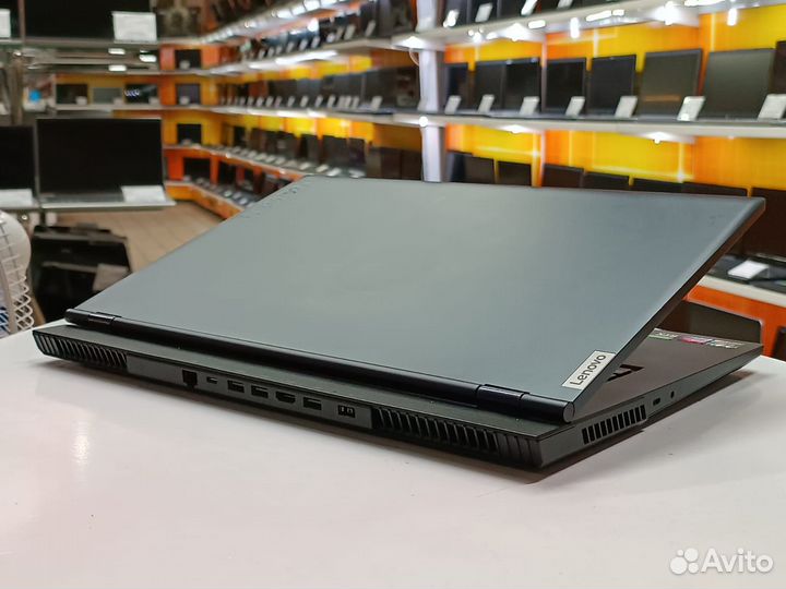 Ноутбук Lenovo 17.3