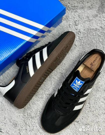 Adidas samba